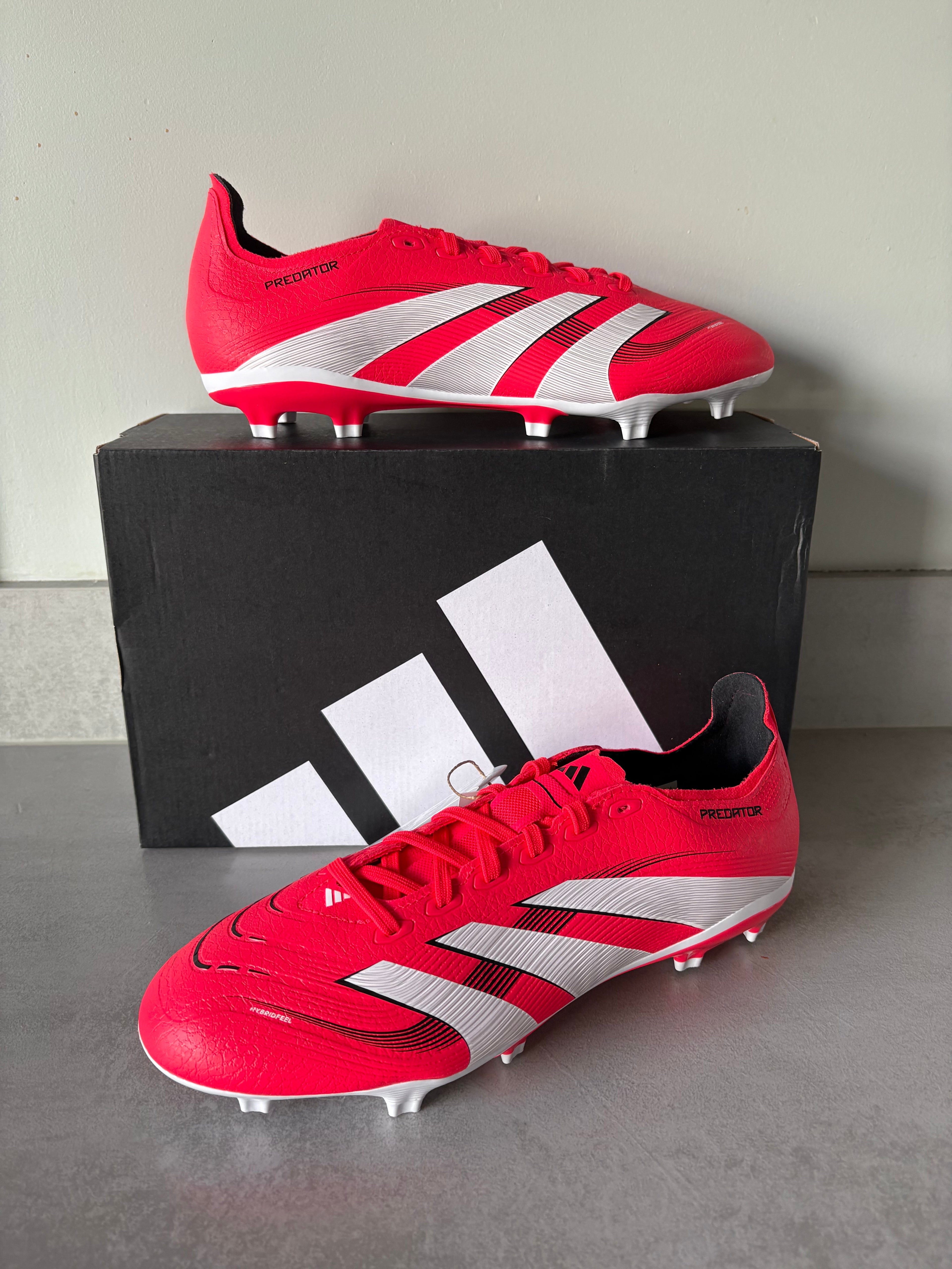 Adidas Predator League FG/MG Red