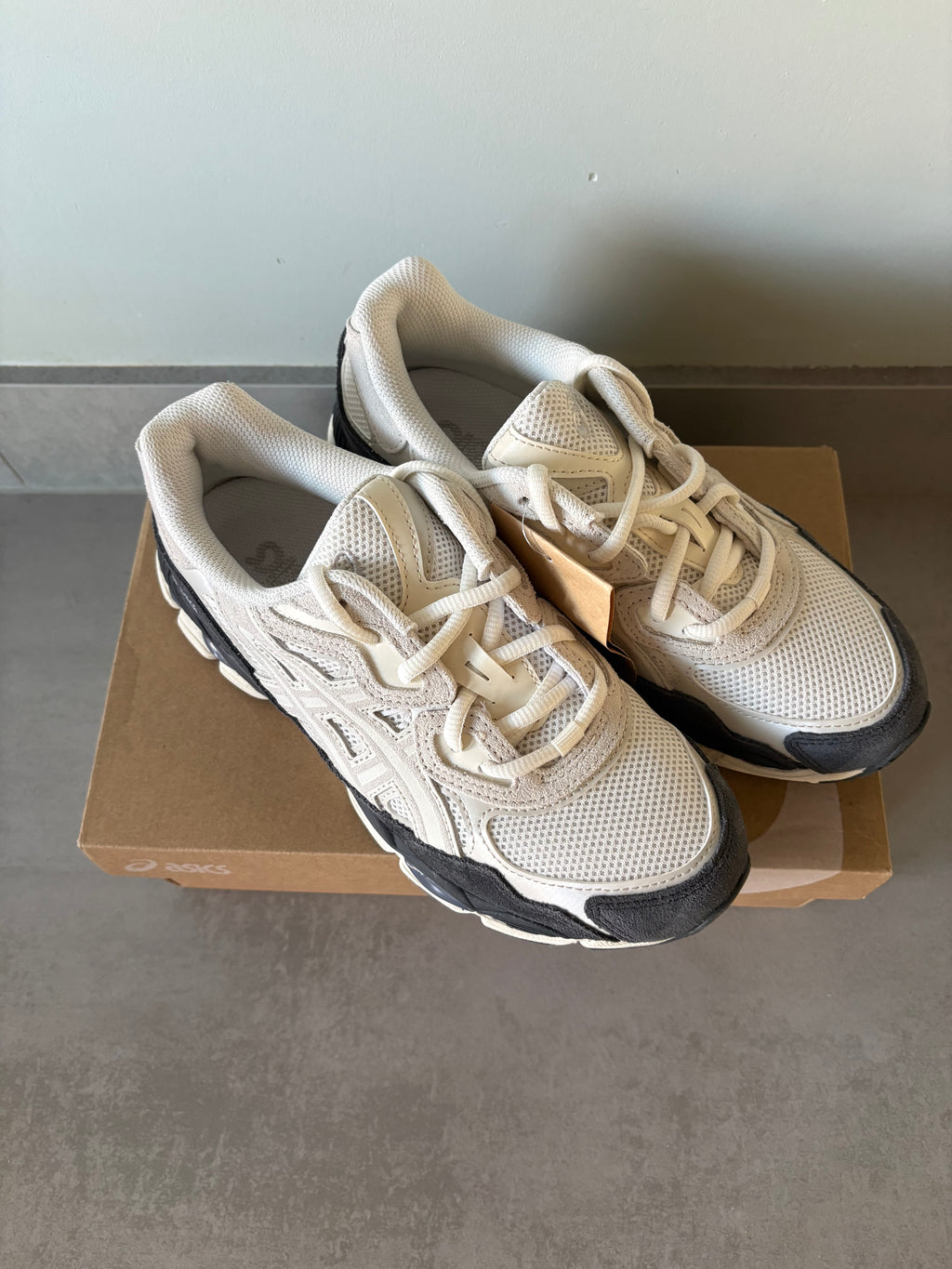 ASICS Gel-NYC Weiß/Rauchgrau