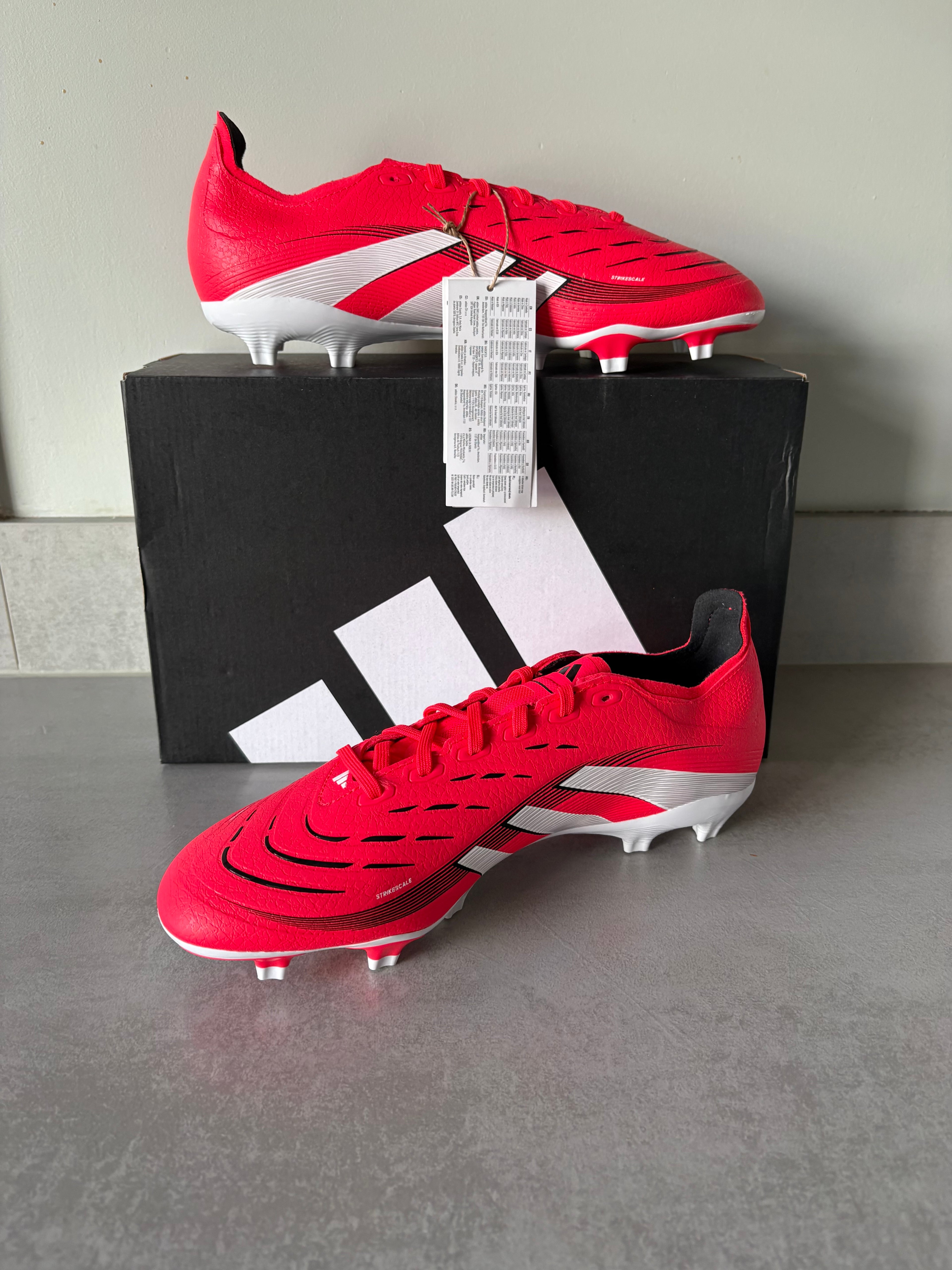 Adidas Predator League FG/MG Red