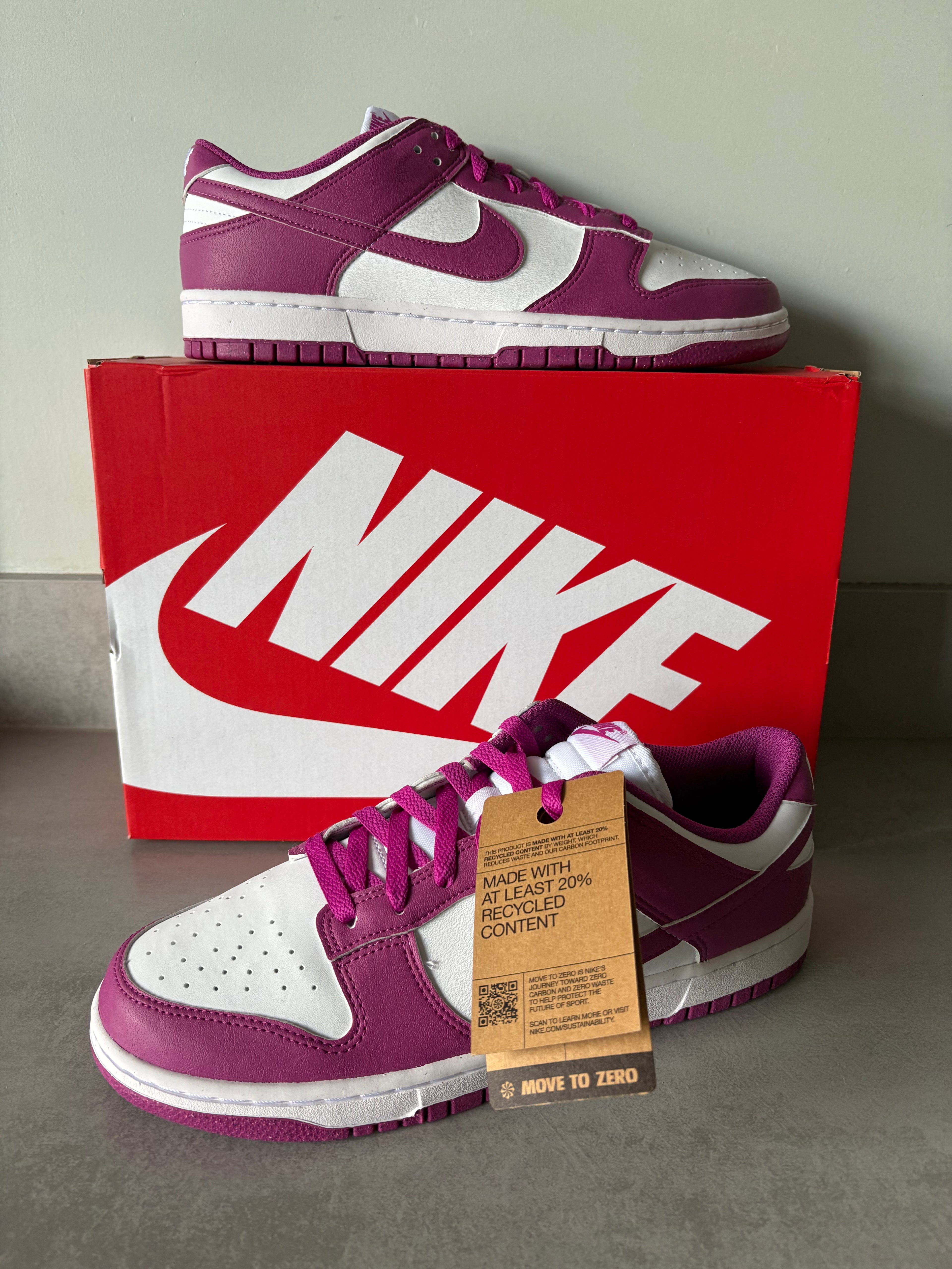 W Nike Dunk Low Next Nature White/Hot Fuchsia