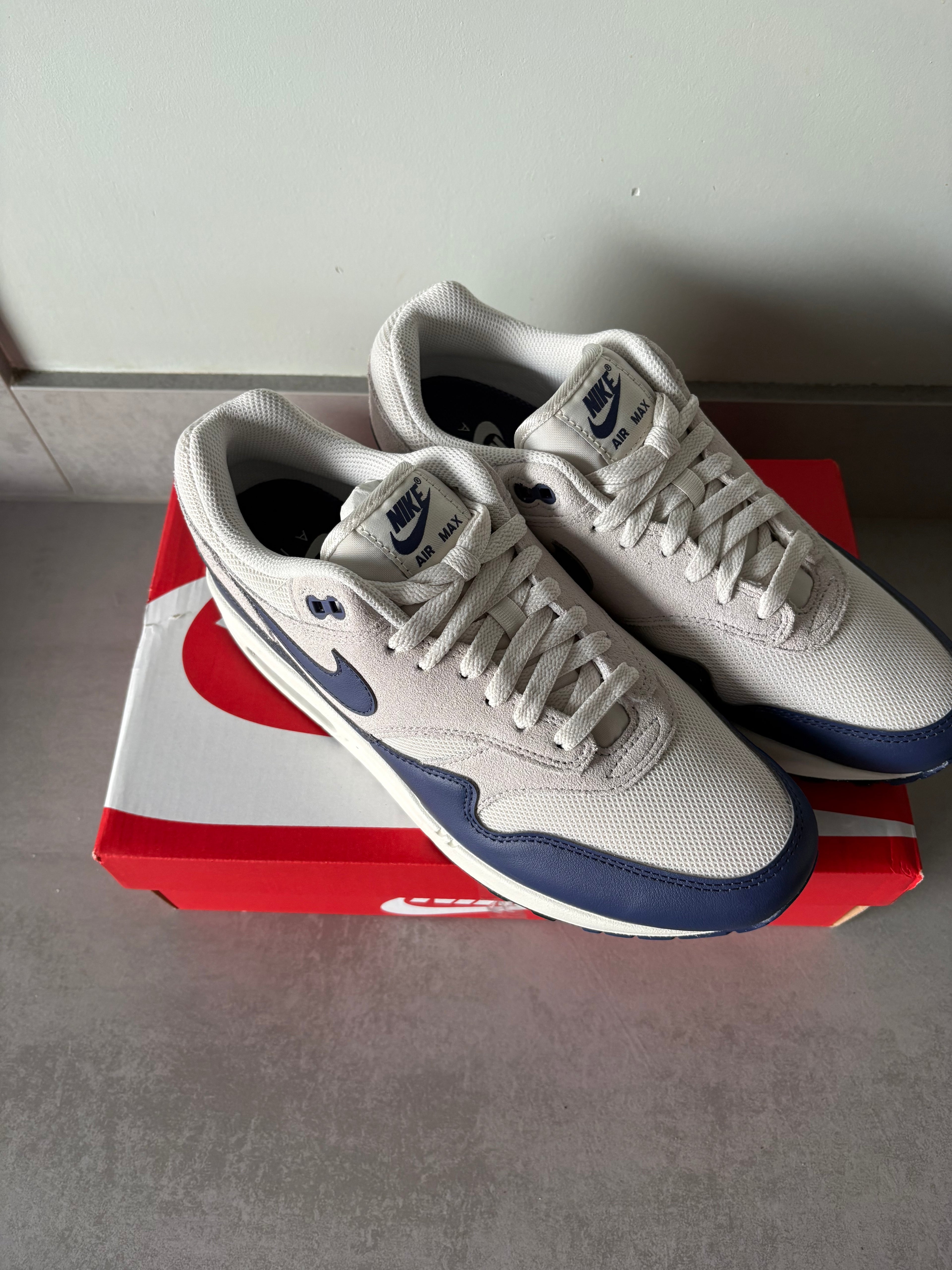 Nike Air Max 1 ESS Phantom/Sanded Purple EU 42/US 8.5